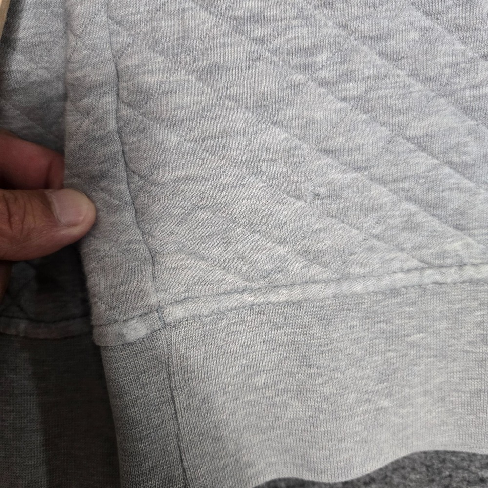 Patagonia Organic Cotton Quilt Snap-T® Pullover Drifter Grey W/ Dark Ruby Size M - Picture 12 of 15